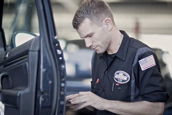 huntington beach auto repair - working on a car